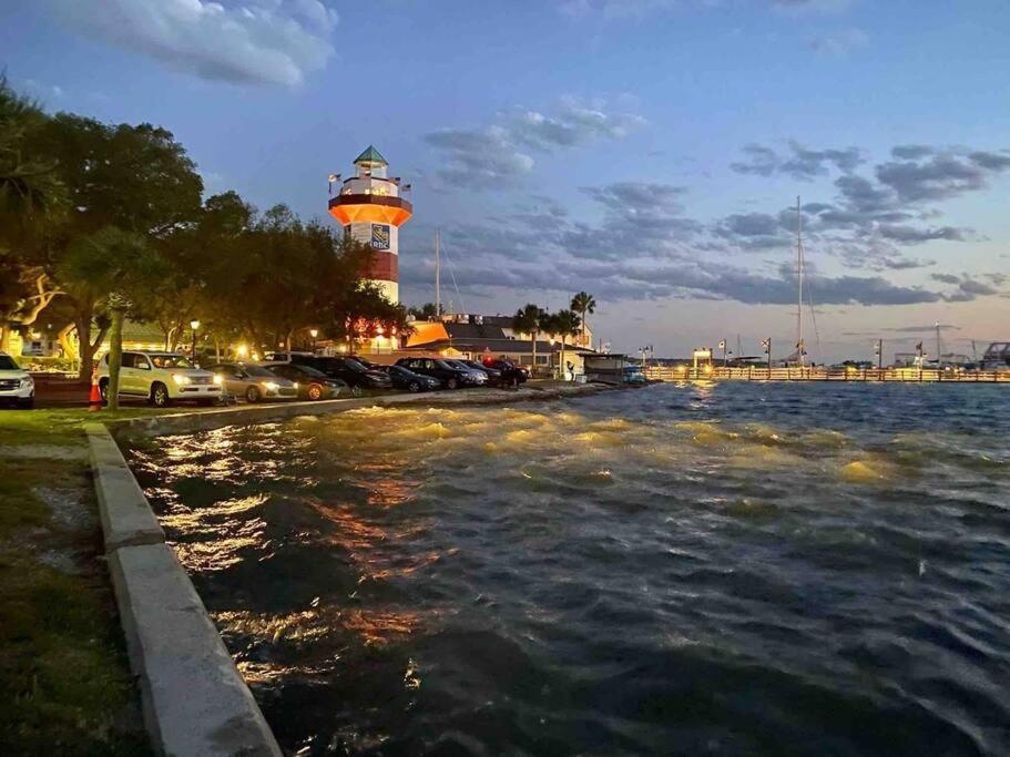 New Pics! Harbour Town 3Br/3Ba - Pool Access - Book Now Villa Hilton Head Island Bagian luar foto