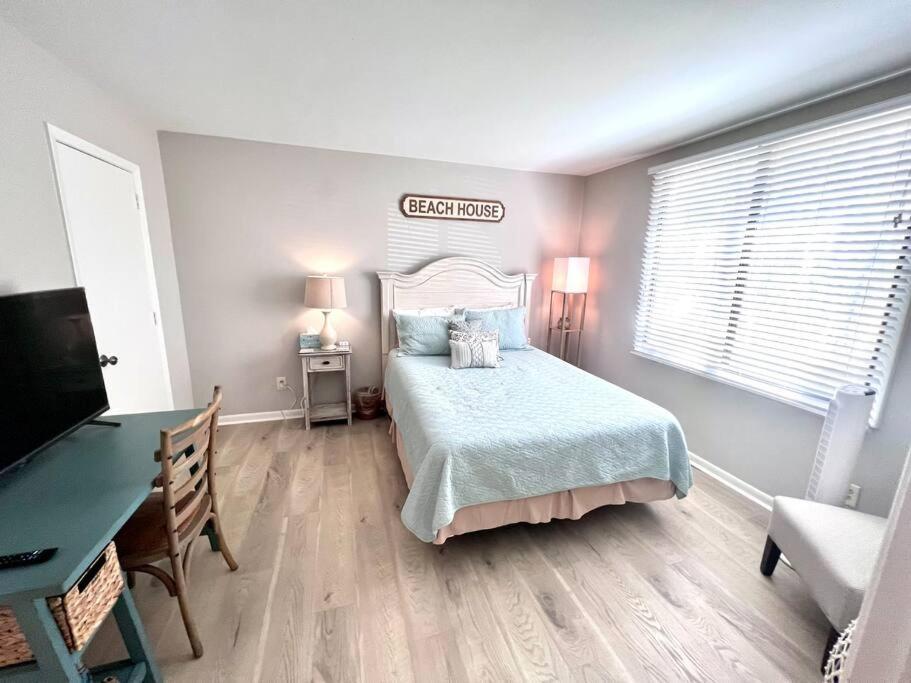 New Pics! Harbour Town 3Br/3Ba - Pool Access - Book Now Villa Hilton Head Island Bagian luar foto