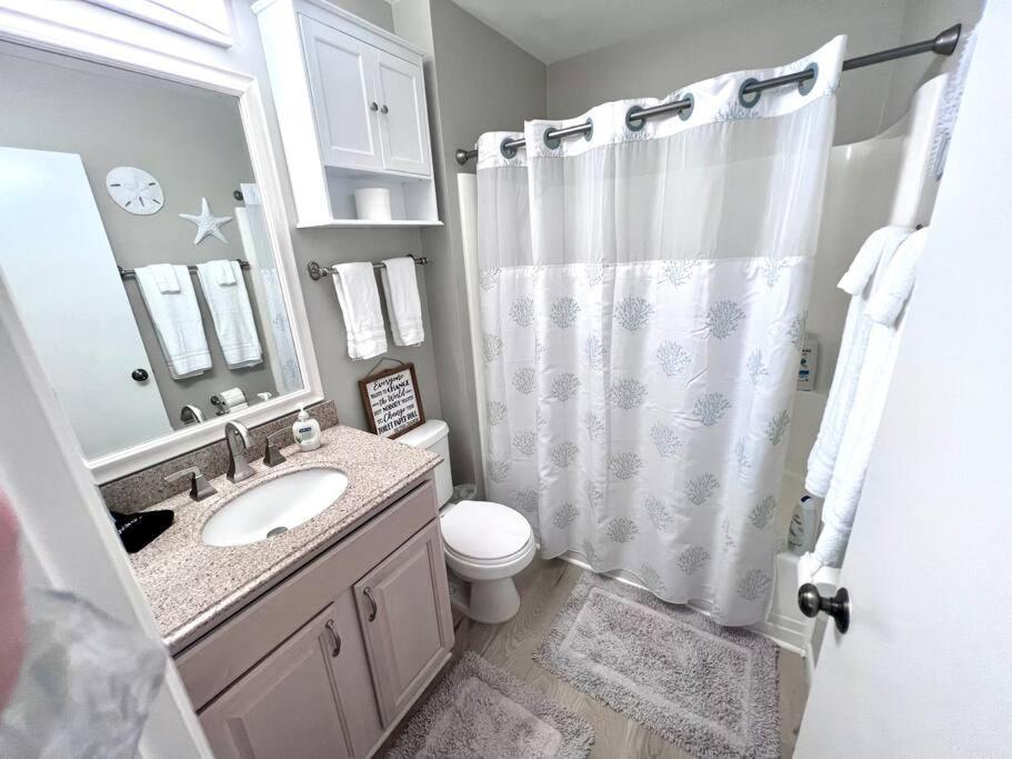 New Pics! Harbour Town 3Br/3Ba - Pool Access - Book Now Villa Hilton Head Island Bagian luar foto